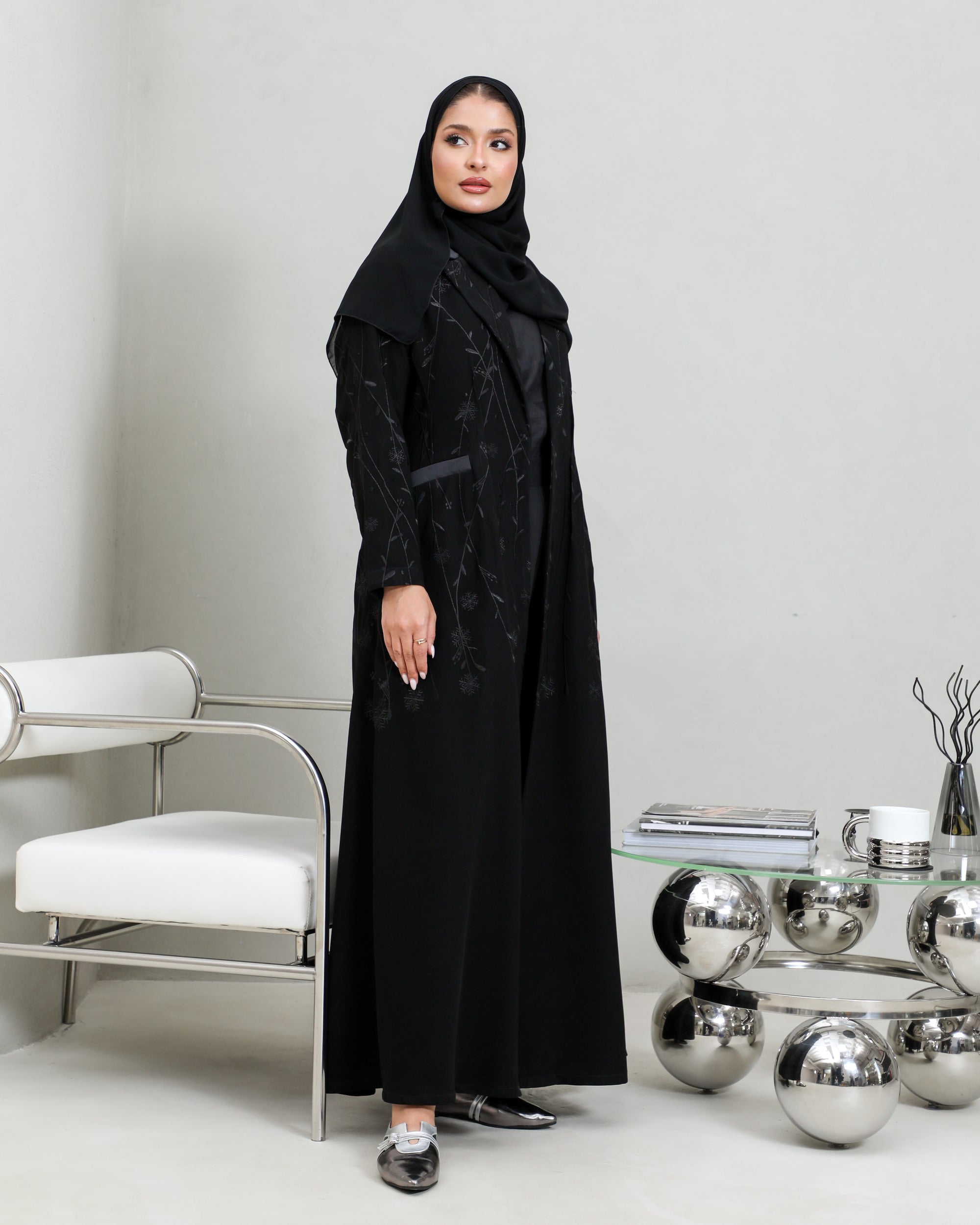 Black crepe blazer abaya with embroidery