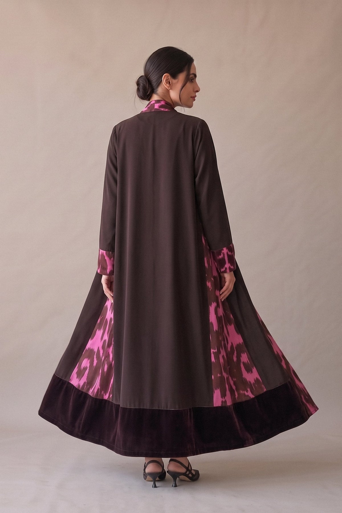 Brown Velvet Abaya – 2071