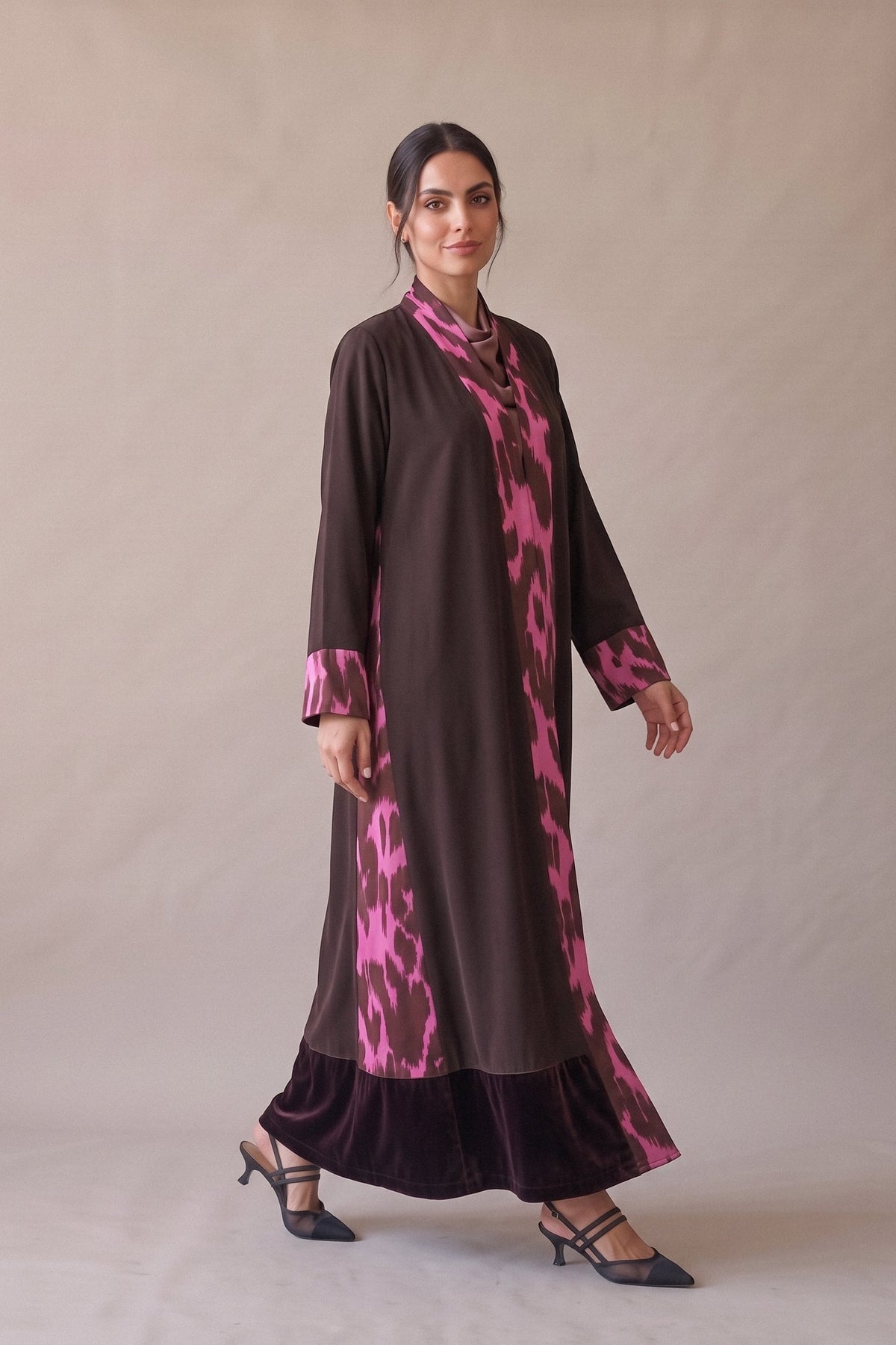Brown Velvet Abaya – 2071