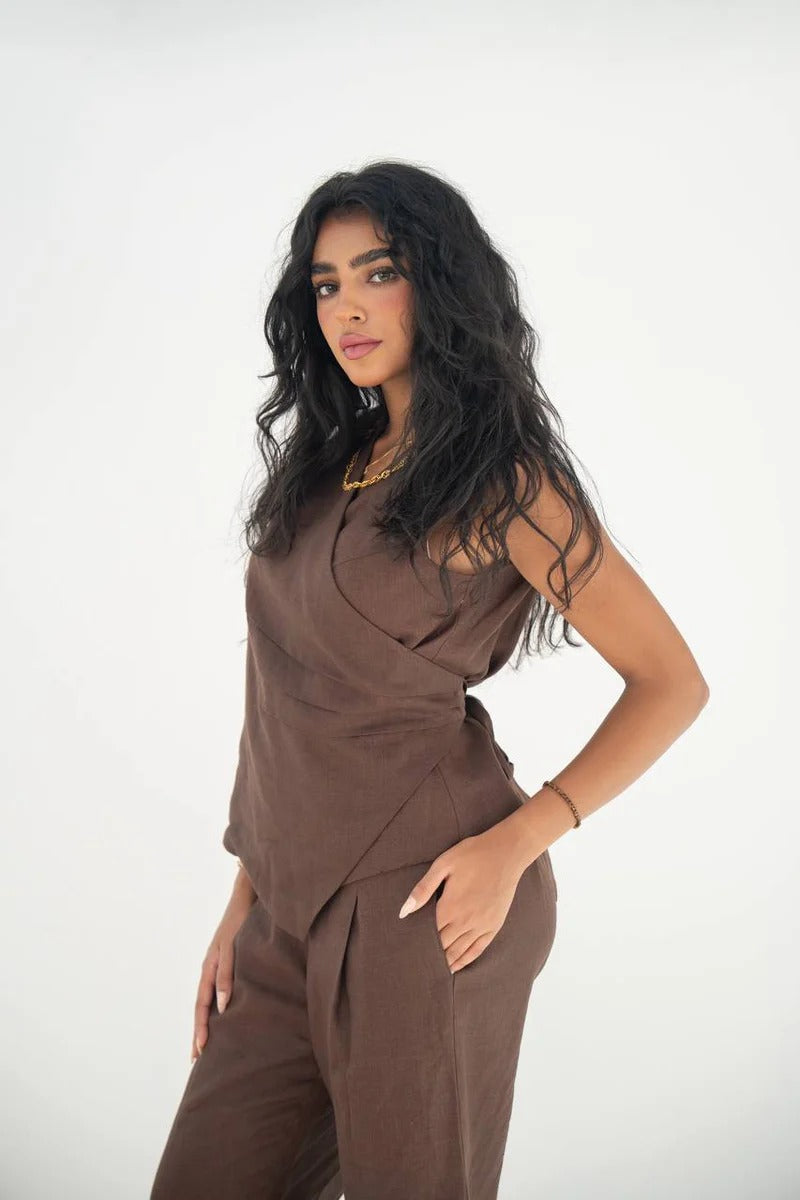 Brown linen blouse and pants C:207