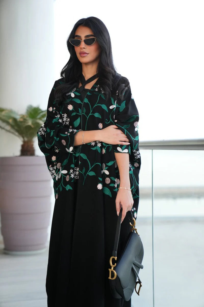 ABAYA BESHT CREPE WITH EMBROIDERY C:6381 (Free size)