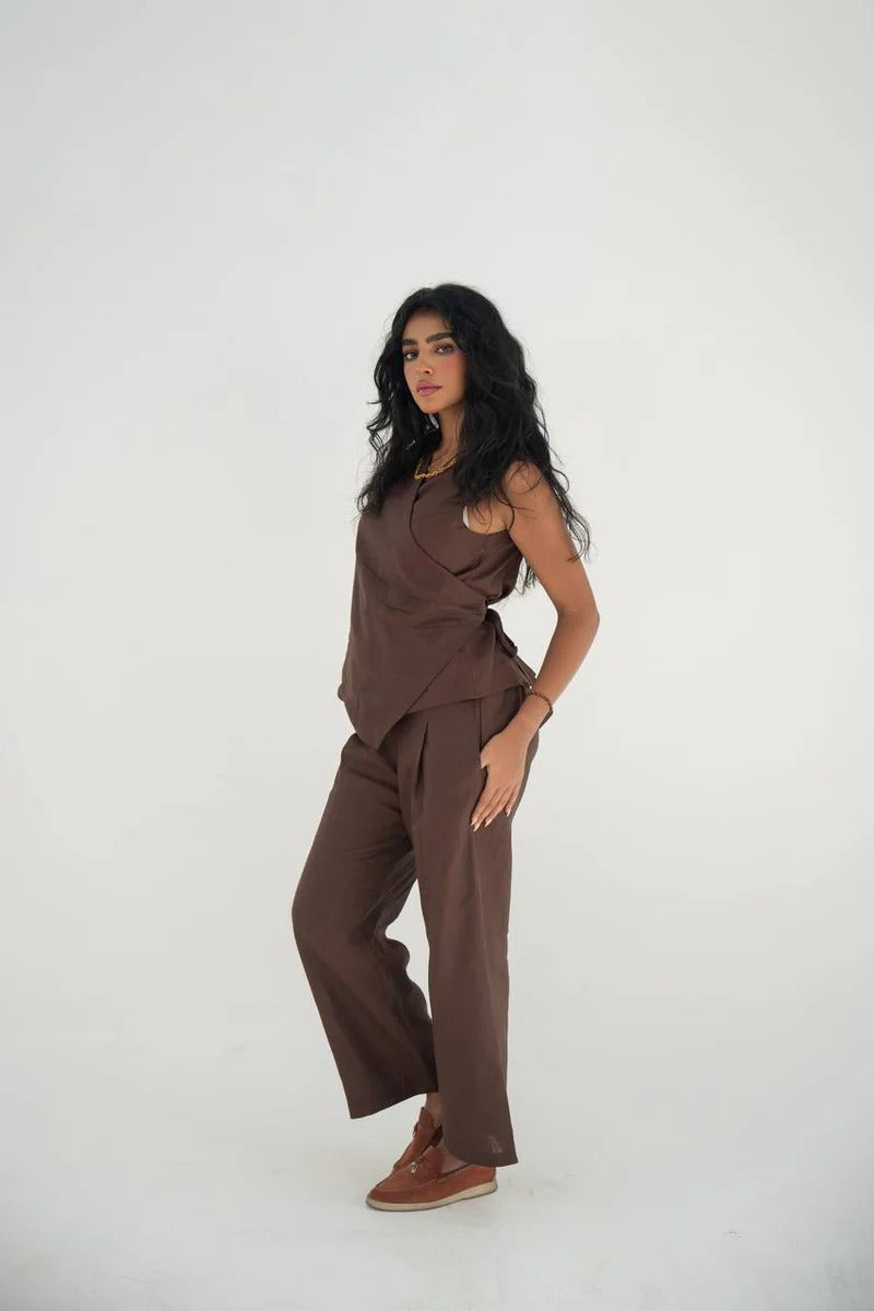 Brown linen blouse and pants C:207