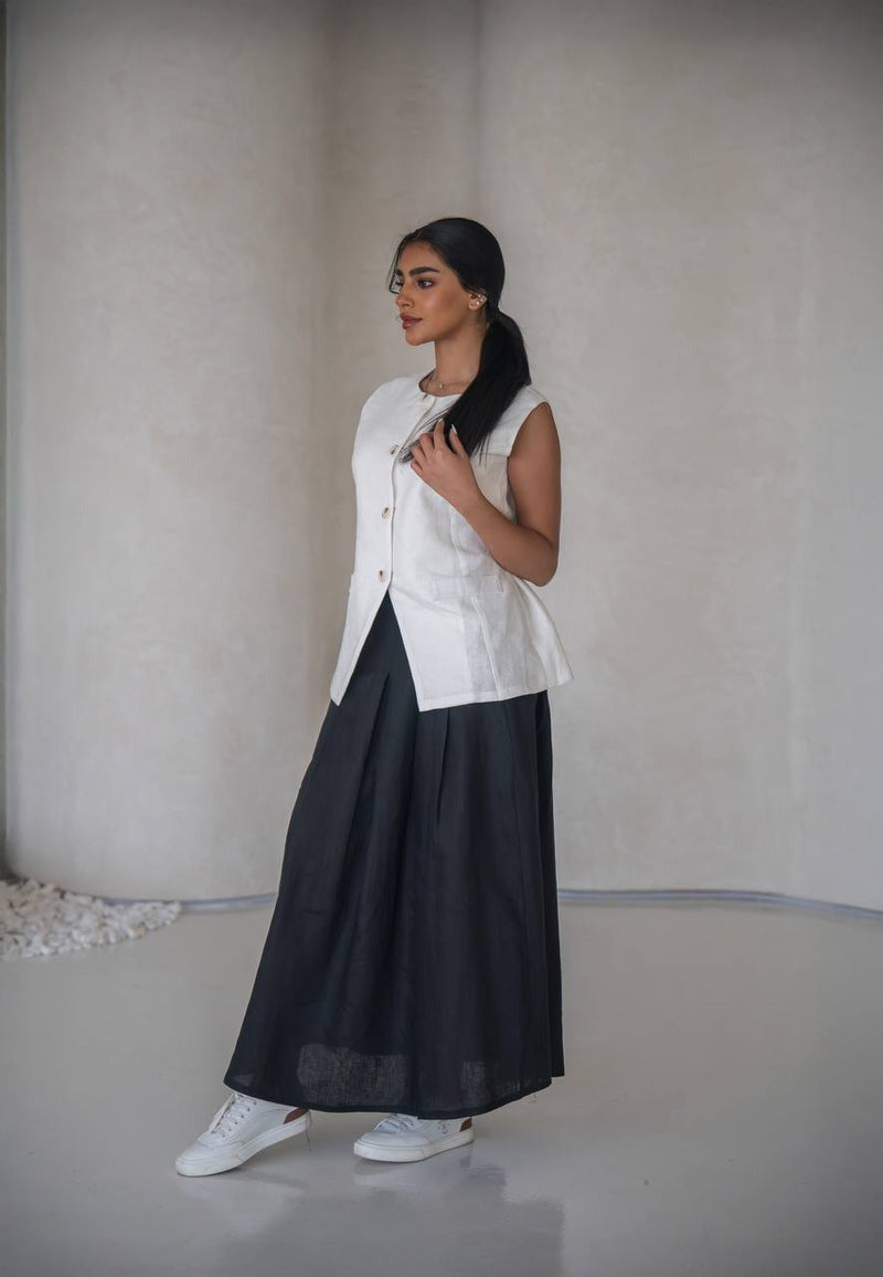 Linen vest and skirt set, C:204 White-Black
