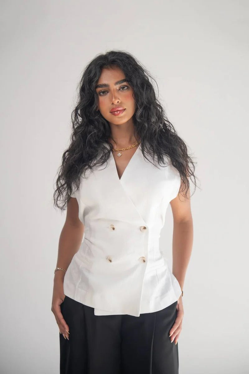 White linen vest set with black crepe pants C:206