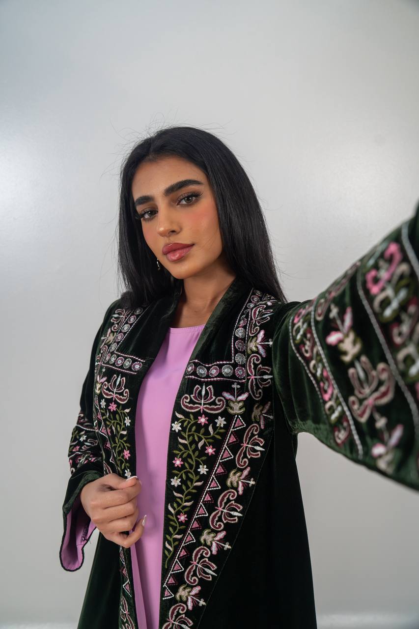 Embroidered velvet abaya, olive green. C:6708