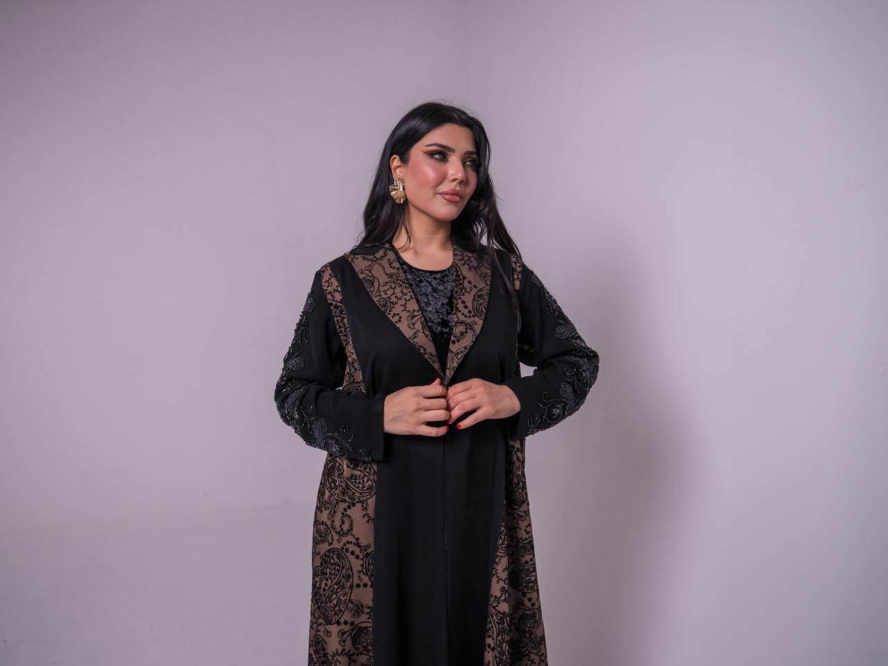 Plain black crepe blazer abaya with brown printed crepe. C:6733 Brown