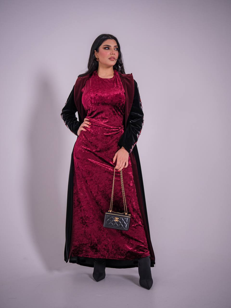 Black velvet blazer abaya with hand-stitched details. C:6735