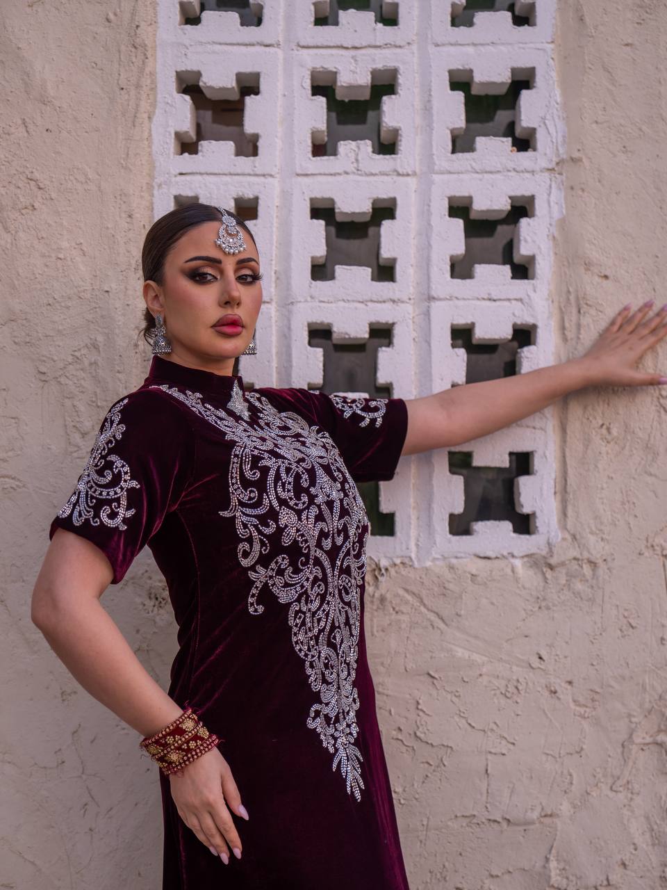 Burgundy velvet abaya and dress set. C:6731