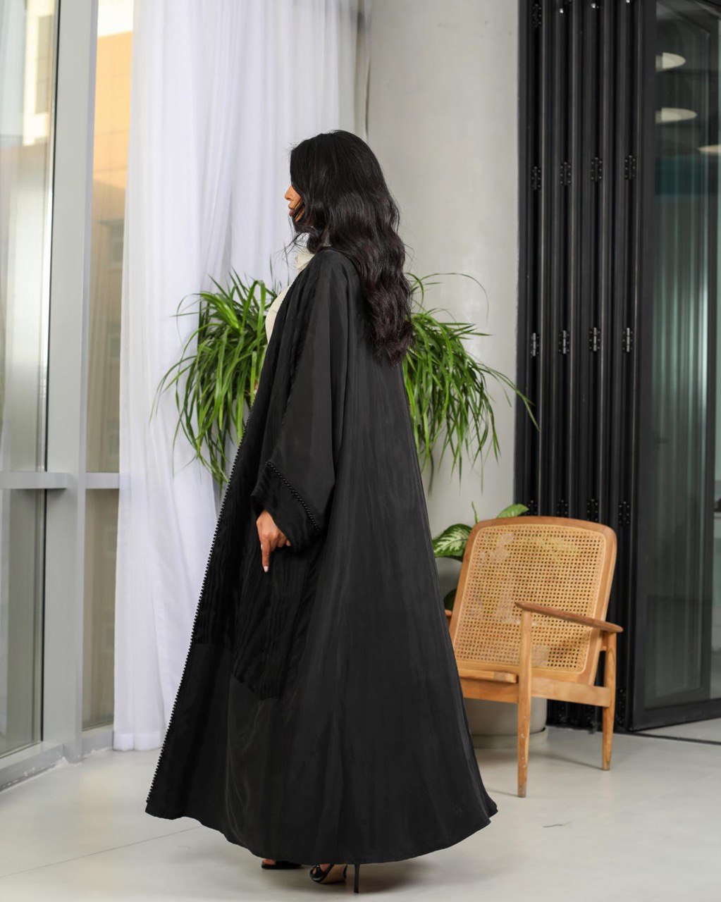 عباية من الكريب الحريري C:6496