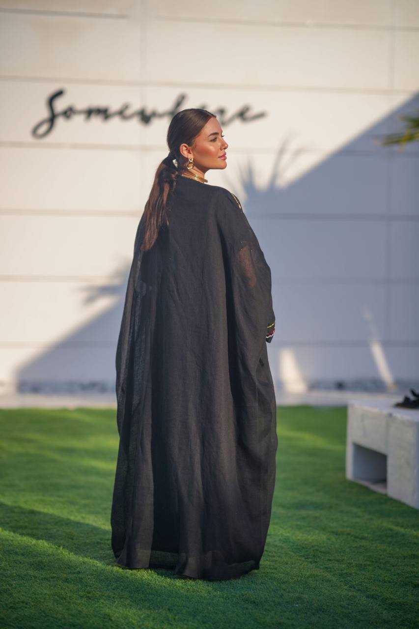 Bisht made of burlap and linen dress, in black with hand embroidery C:6617