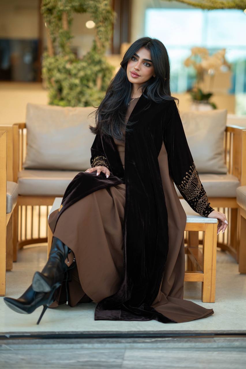 Brown velvet abaya with brown crepe 6579