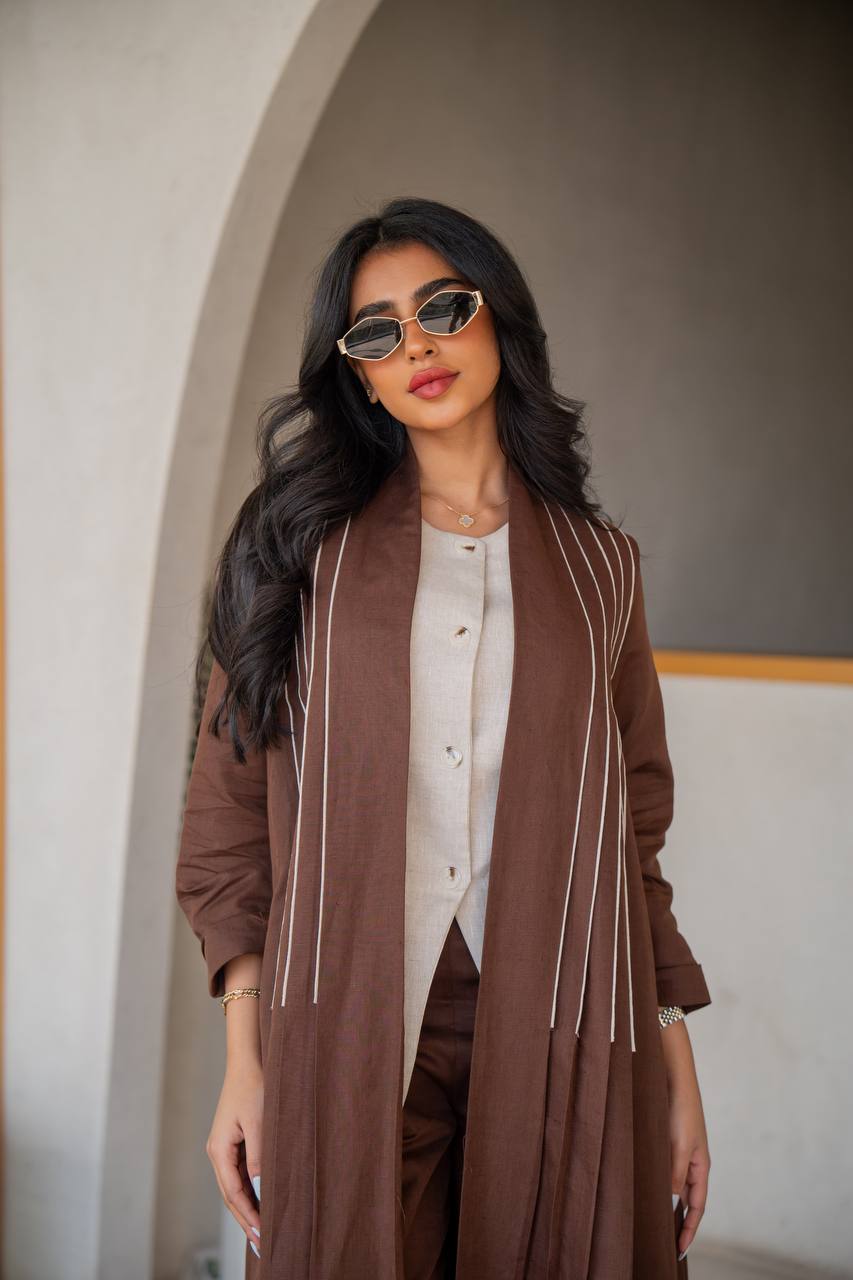 Abaya with inner set made of linen, brown with beige inserts C:6637