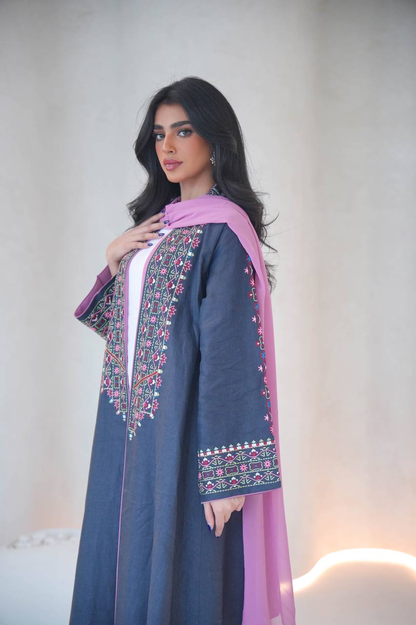 Linen abaya in navy blue with embroidery C:6604