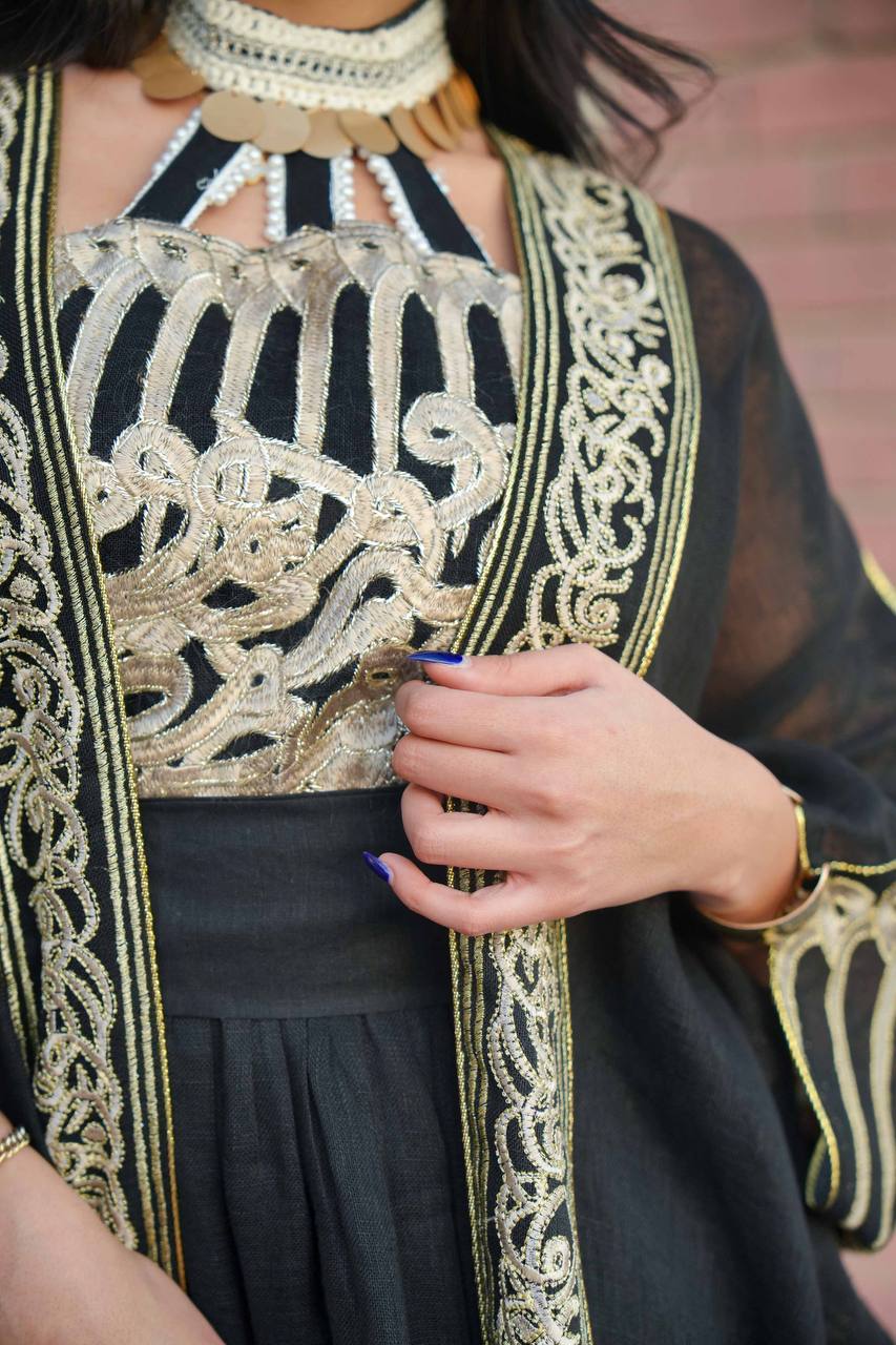 Bisht made of black hessian material with embroidery C:6601 Black