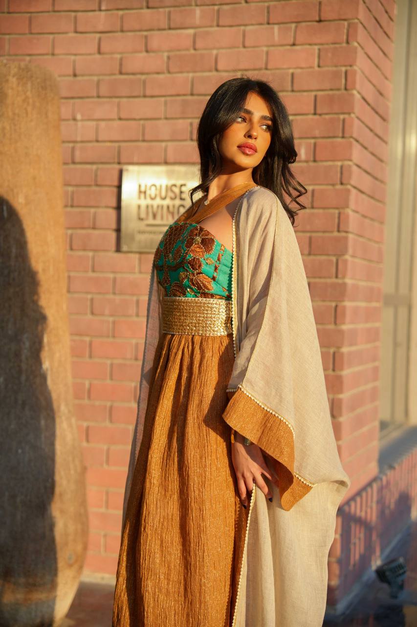 Light beige linen burlap bisht with camel linen dress C:6590