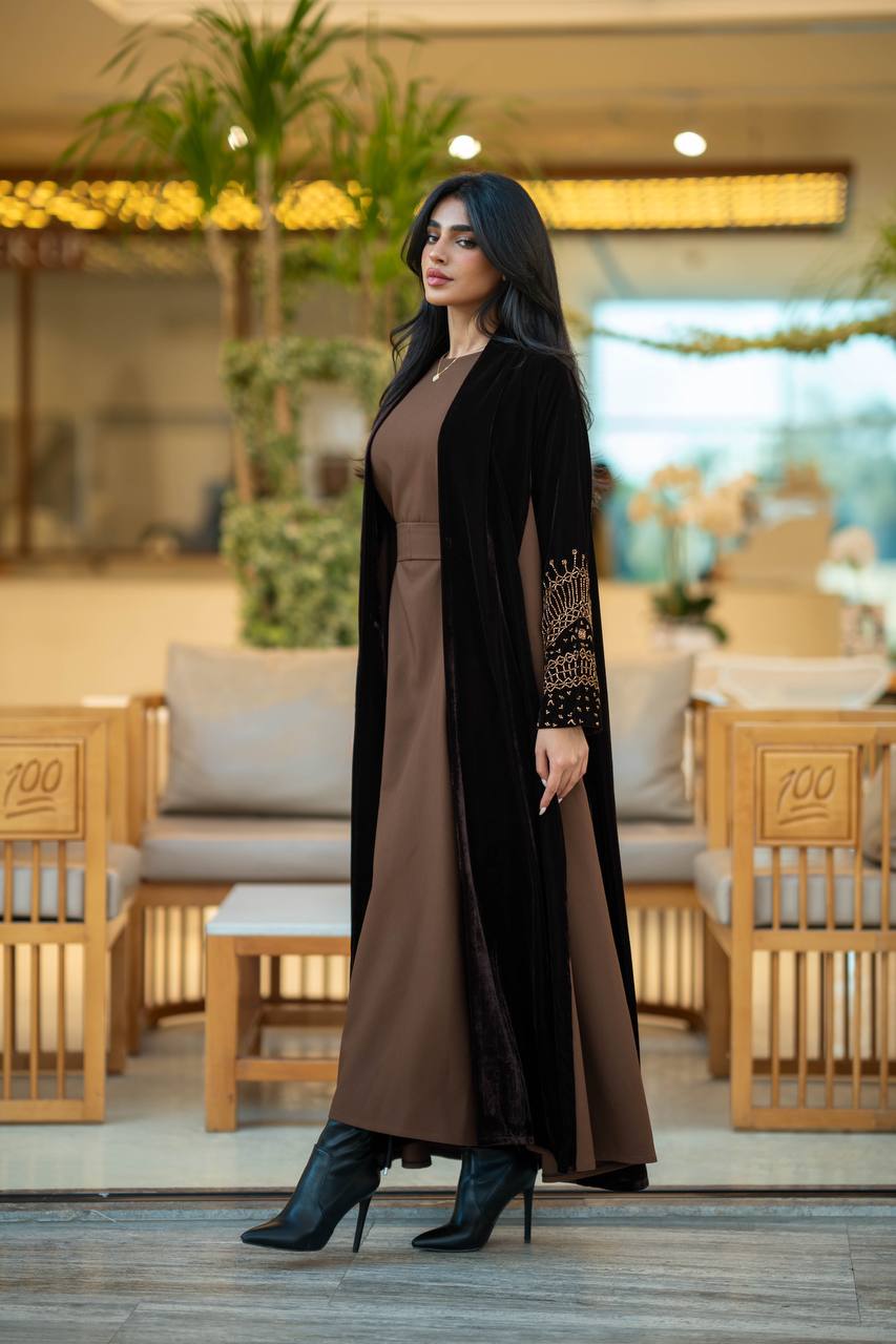 Brown velvet abaya with brown crepe 6579