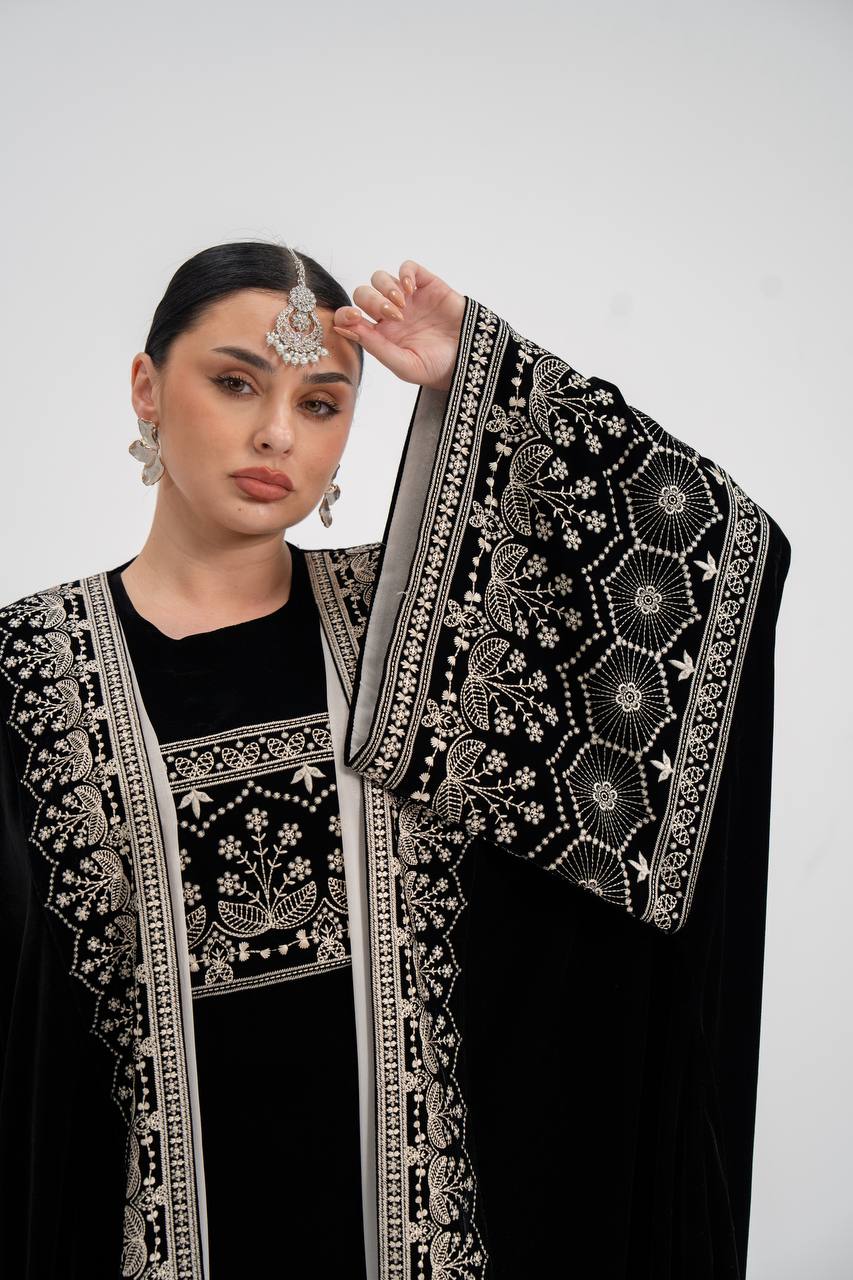 Black velvet abaya with embroidery (with inner set). C:6744