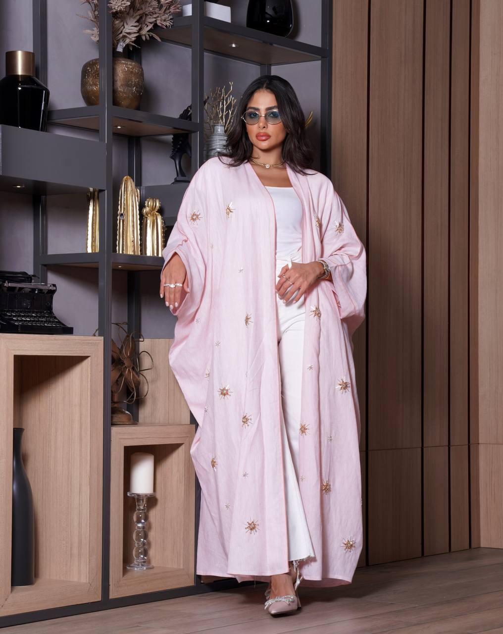 ABAYA BESHT CREPE WITH EMBROIDERY AND HANDMADE BEAT (Free size)C:1090