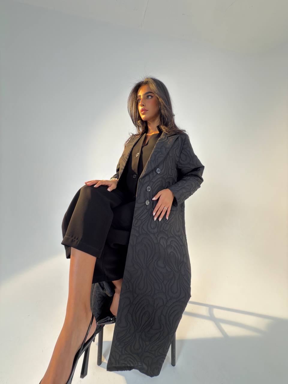 Black crepe jacquard blazer abaya.C:6693