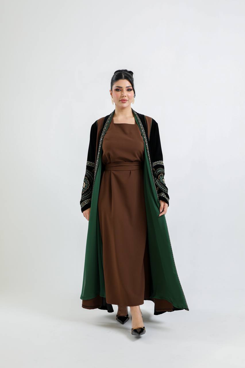 Velvet and crepe abaya with green embroidery. C:6720