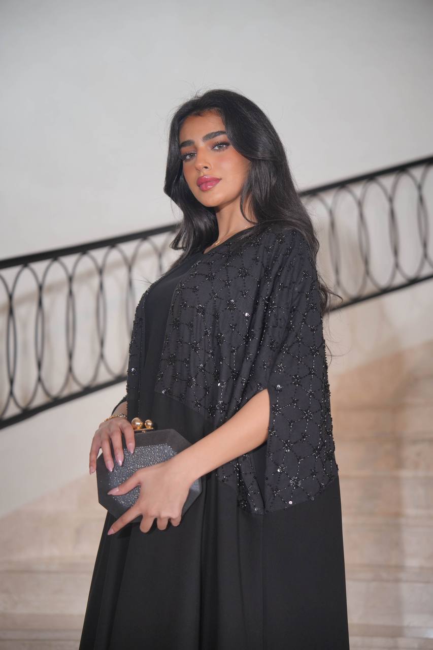 Lenin Daraa with hand embroidery with raw crepe fusion C:6615 Black