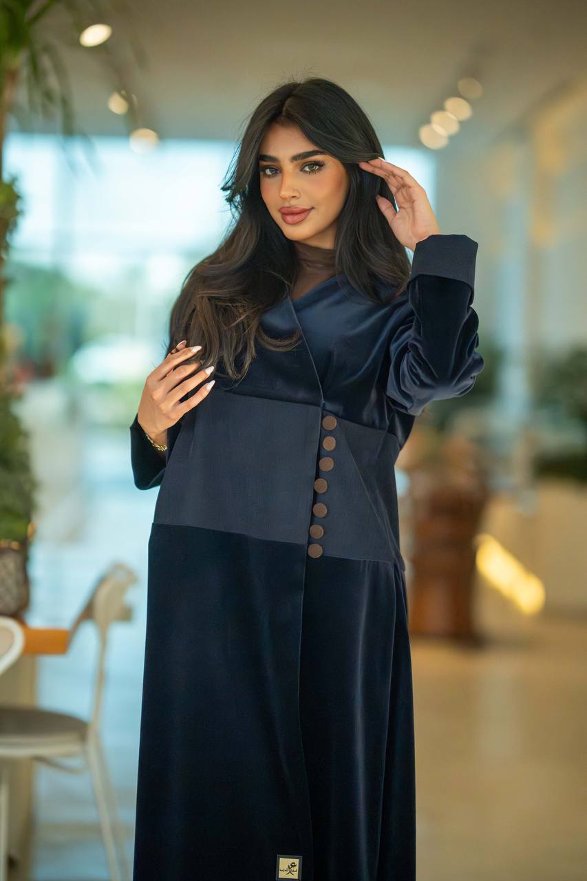 Crepe velvet abaya with ribbed velvet in navy color C:6581