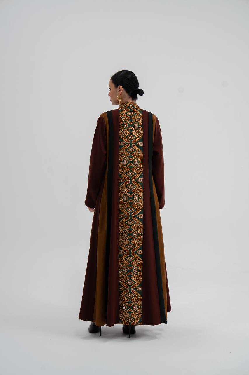 Crepe abaya with linen in brown and camel colors .C:6742