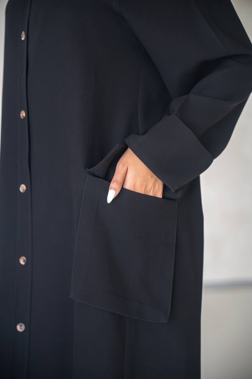 عباية بمقاس حر، قماش كريب أسود C:6639 (مقاس حر)