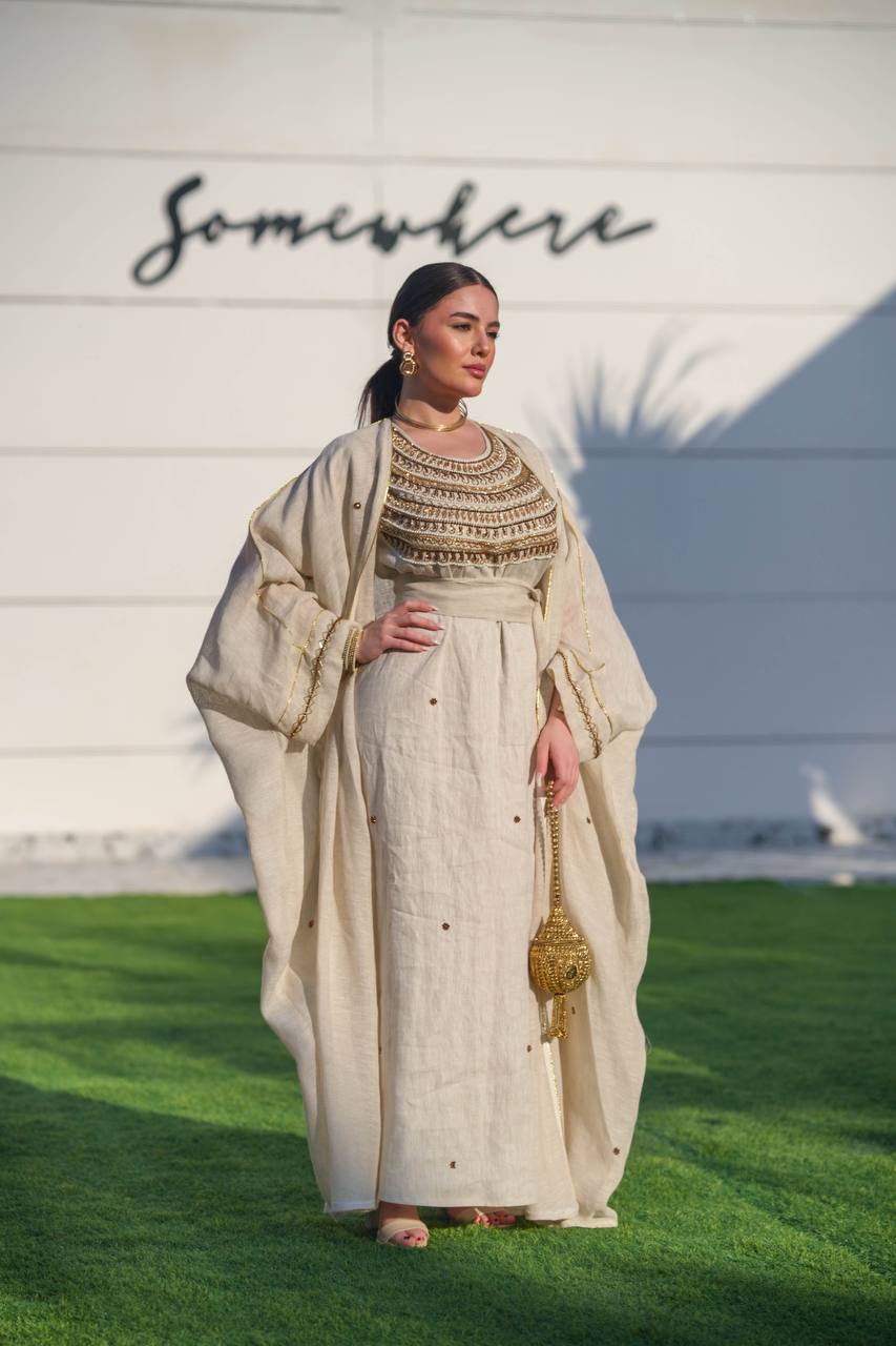 Bisht made of burlap and linen dress, in light beige with hand embroidery C:6618