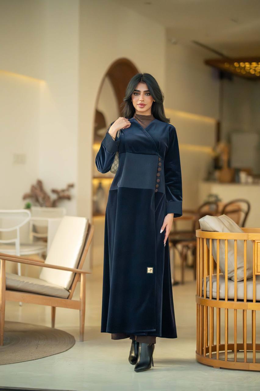Crepe velvet abaya with ribbed velvet in navy color C:6581