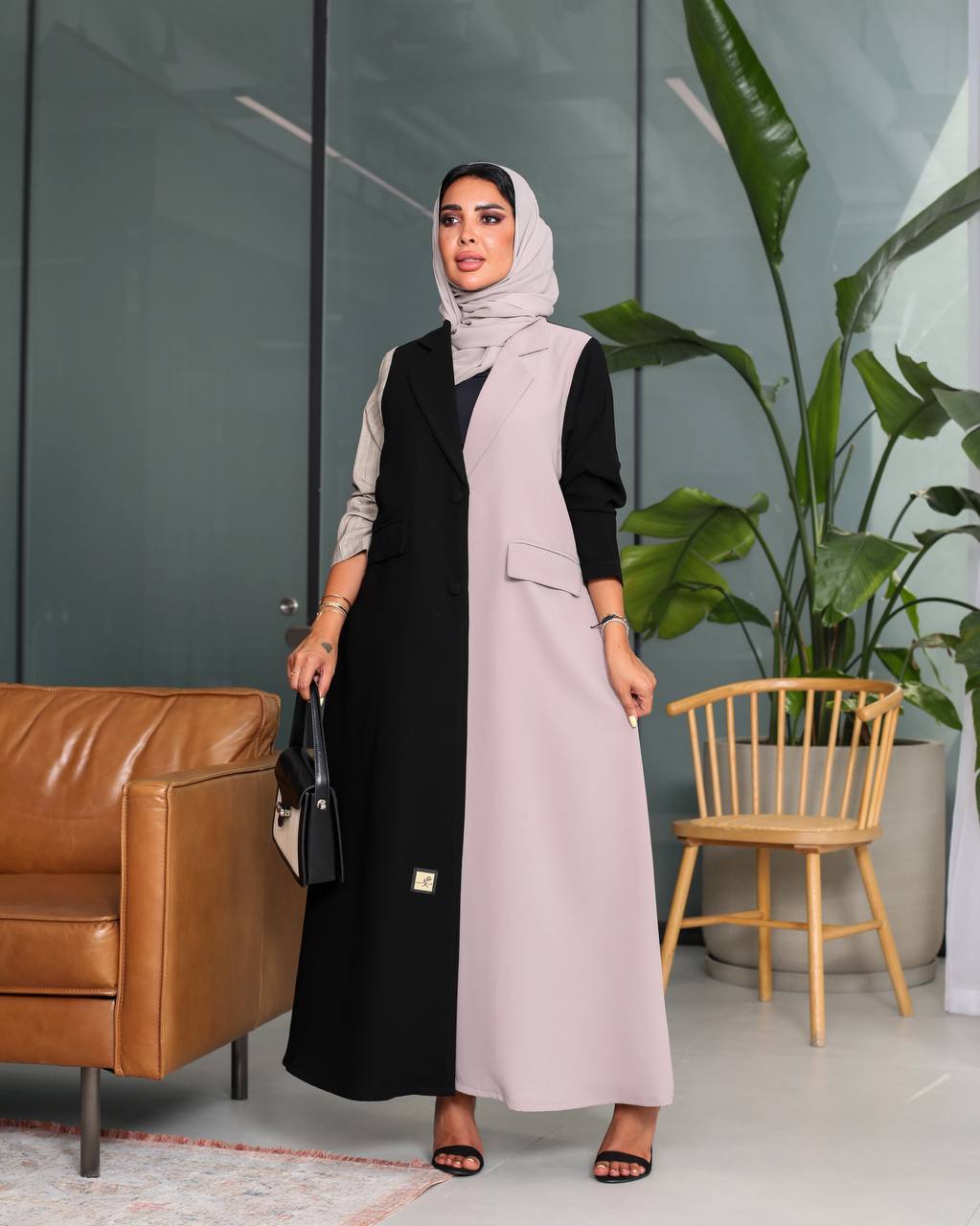 Crepe Abaya in two colors black and beige C:6538