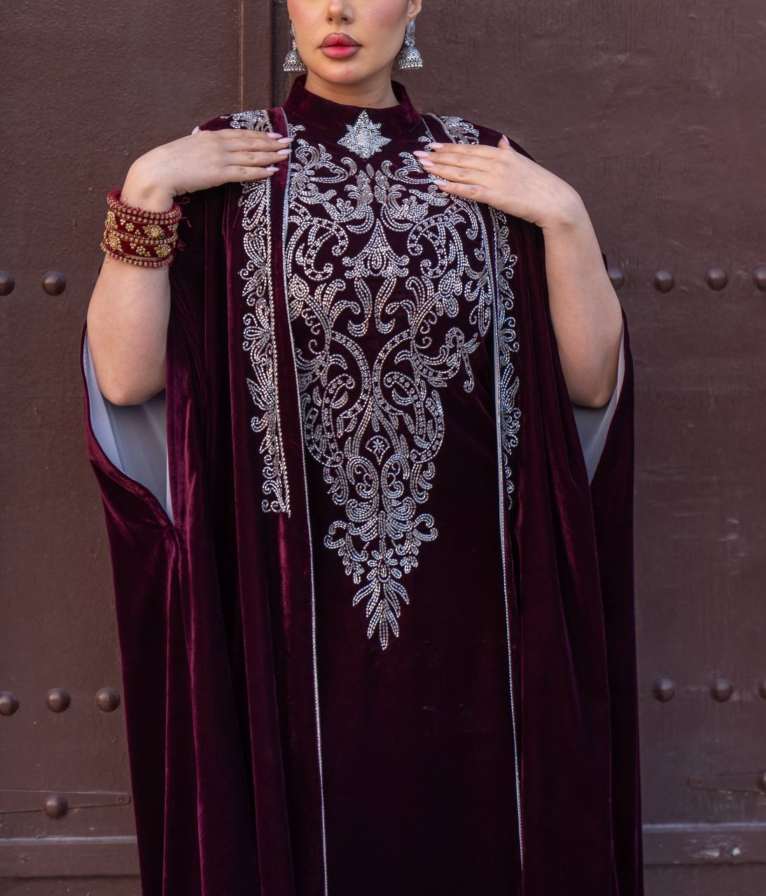 Burgundy velvet abaya and dress set. C:6731
