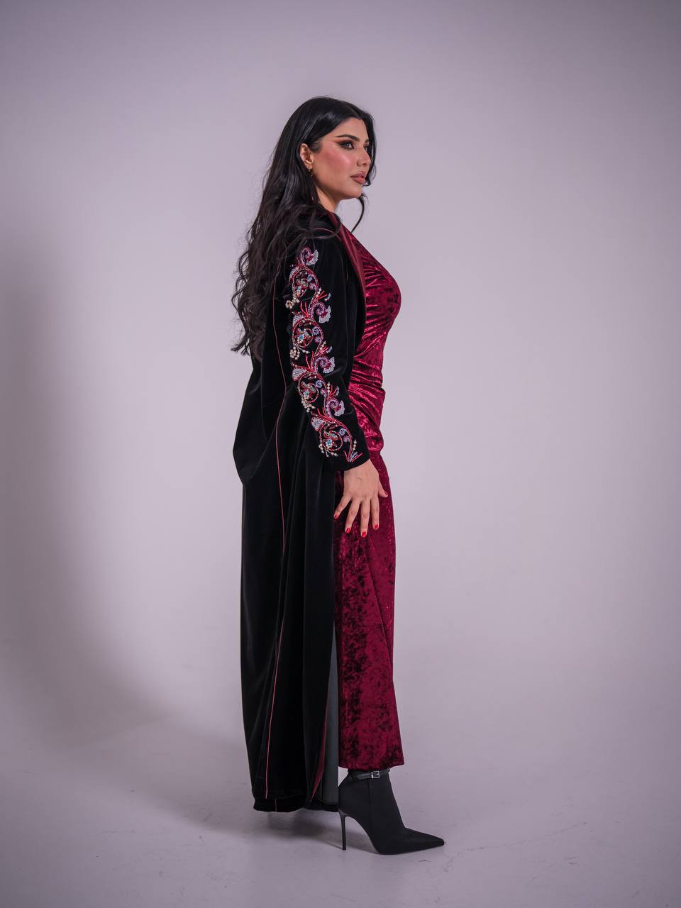 Black velvet blazer abaya with hand-stitched details. C:6735