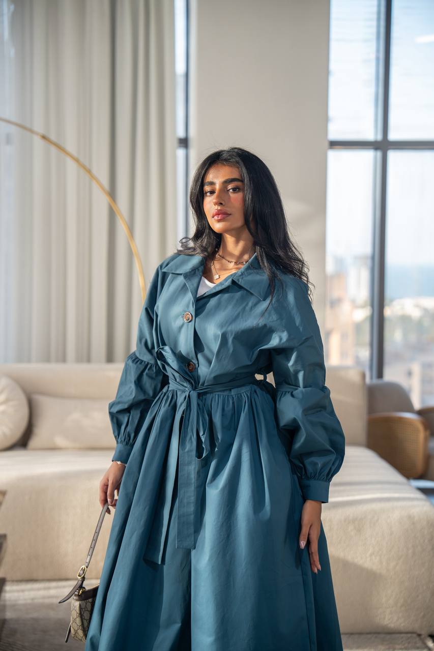 Free size trench coat in blue. C:6685 Blue