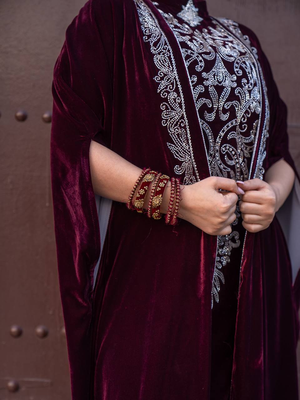 Burgundy velvet abaya and dress set. C:6731