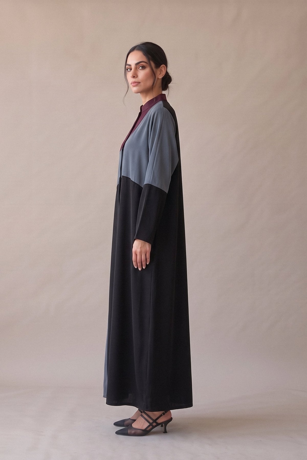 Black Crepe Abaya with Burgundy and Grey Details – 2076